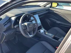 Usata 2025 Lexus LBX SUV | 34.400 € (Buon prezzo)