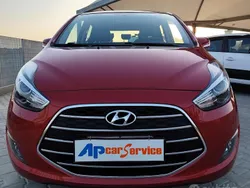 Rosso Usata 2016 Hyundai ix20 Xpossible Monovolume | 8300 € (Cara)