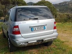 Usata 2003 Mercedes ML400 SUV | 1000 €