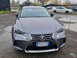 Grigio Usata 2018 Lexus IS300h Executive Line Tre volumi | 19.000 €