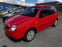 Rosso Usata 2000 VW Lupo Trendline Due volumi | 2990 € (Molto cara)