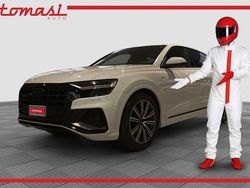 Bianco carrara Usata 2023 Audi Q8 Sport SUV | 66.900 € (Ottimo prezzo)