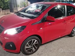 Rosso Usata 2021 Peugeot 108 Style Due volumi | 10.500 € (Buon prezzo)
