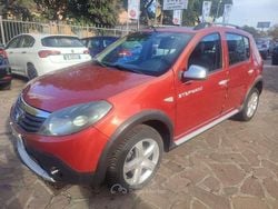 Arancione Usata 2012 Dacia Sandero Stepway | 4900 € (Ottimo prezzo)