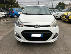Bianco Usata 2015 Hyundai i10 Comfort Due volumi | 3550 € (Ottimo prezzo)