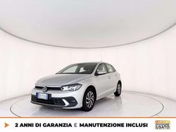 Grigio Usata 2023 VW Polo Life Tre volumi | 18.120 € (Buon prezzo)