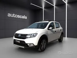 Bianco Usata 2017 Dacia Sandero Stepway Due volumi | 8990 € (Buon prezzo)