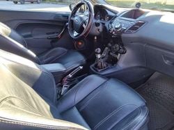 Usata 2012 Ford Fiesta Individual Tre volumi | 8999 €