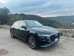 Nero Usata 2021 Audi Q8 S-Line SUV | 44.500 € (Buon prezzo)