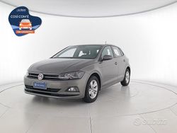 Z1 limestone grey metallizzato Usata 2018 VW Polo Comfortline Tre volumi | 13.000 € (Buon prezzo)