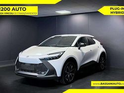 Bianco Nuova 2025 Toyota C-HR Trend SUV | 33.300 € (Buon prezzo)
