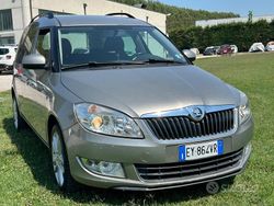 Marrone Usata 2015 Skoda Roomster Monovolume | 4500 € (Buon prezzo)