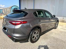 Usata 2022 Alfa Romeo Stelvio Super SUV | 18.700 € (Ottimo prezzo)