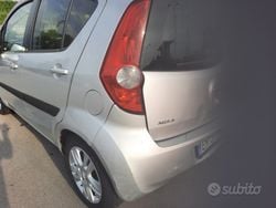 Grigio Usata 2011 Opel Agila Due volumi | 3000 € (Buon prezzo)