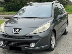 Grigio Usata 2009 Peugeot 207 Station wagon | 3300 € (Buon prezzo)
