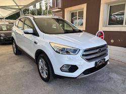 Bianco Usata 2018 Ford Kuga Titanium SUV | 15.500 € (Buon prezzo)