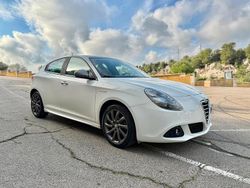 Bianco Usata 2013 Alfa Romeo Giulietta Veloce Tre volumi | 7900 € (Cara)