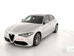 Gray Usata 2018 Alfa Romeo Giulia Veloce Tre volumi | 23.900 € (Buon prezzo)