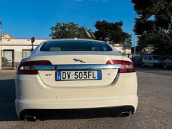 Bianco Usata 2009 Jaguar XF Tre volumi | 8000 €