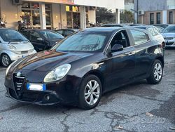 Nero Usata 2013 Alfa Romeo Giulietta Tre volumi | 3500 € (Ottimo prezzo)