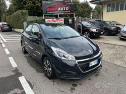 Nero Usata 2016 Peugeot 208 Active Due volumi | 6500 € (Buon prezzo)