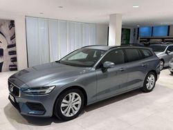 Grigio Usata 2021 Volvo V60 Momentum Station wagon | 22.800 € (Ottimo prezzo)