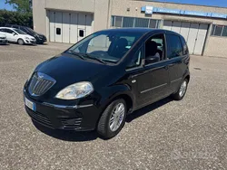 Usata 2009 Lancia Musa Monovolume | 2400 € (Ottimo prezzo)