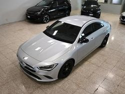Grigio Usata 2022 Mercedes CLA180 Business Tre volumi | 26.450 € (Buon prezzo)