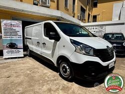 Bianco Usata 2019 Renault Trafic Monovolume | 16.300 € (Buon prezzo)