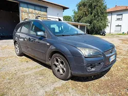 Grigio Usata 2007 Ford Focus Style Station wagon | 500 € (Super prezzo)