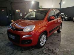 Rosso Usata 2013 Fiat Panda Lounge Tre volumi | 5900 € (Buon prezzo)