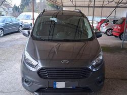 Grigio Usata 2019 Ford Courier Monovolume | 13.500 €