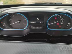 Grigio Usata 2016 Peugeot 2008 Allure SUV | 11.000 € (Buon prezzo)
