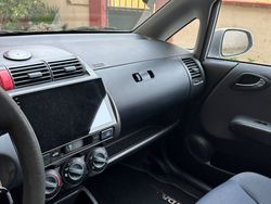 Grigio Usata 2004 Honda Jazz Due volumi | 1000 €