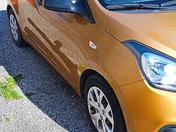 Usata 2016 Hyundai i10 Due volumi | 7000 €
