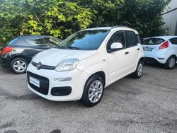 Bianco Usata 2015 Fiat Panda Easy Due volumi | 5900 € (Buon prezzo)