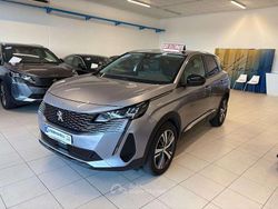Argento Usata 2022 Peugeot 3008 Allure SUV | 22.400 € (Buon prezzo)