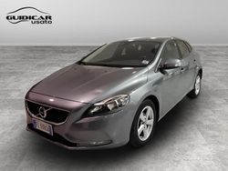 Grigio Usata 2017 Volvo V40 Business Edition Tre volumi | 10.900 € (Ottimo prezzo)