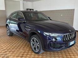 Blu Usata 2016 Maserati Levante SUV | 26.000 € (Buon prezzo)
