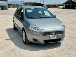 Grigio Usata 2009 Fiat Grande Punto Due volumi | 1900 € (Ottimo prezzo)