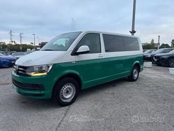 Verde Usata 2016 VW Caravelle Comfortline Monovolume | 23.500 € (Buon prezzo)