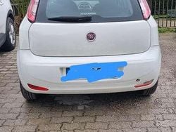Usata 2015 Fiat Punto Young Tre volumi | 5200 € (Ottimo prezzo)
