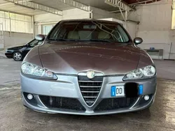 Argento Usata 2003 Alfa Romeo 147 Due volumi | 1499 € (Buon prezzo)