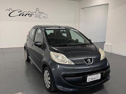 Grigio Usata 2006 Peugeot 107 Due volumi | 2900 € (Buon prezzo)