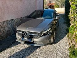 Grigio Usata 2017 Mercedes A180 Urban Tre volumi | 14.900 €