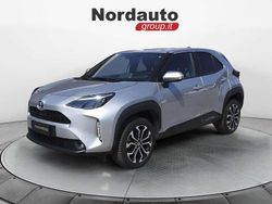 Argento Usata 2022 Toyota Yaris Cross Trend SUV | 23.700 € (Buon prezzo)