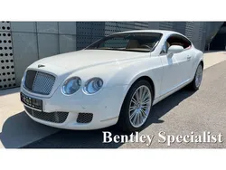 Bianco(met.) Usata 2009 Bentley Continental Tre volumi | 67.500 €