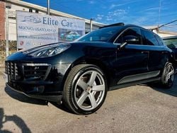 Nero Usata 2015 Porsche Macan SUV | 31.500 € (Buon prezzo)