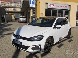 Bianco(met.) Usata 2019 VW Golf VII GTE Tre volumi | 27.900 € (Molto cara)