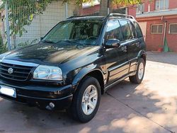 Usata 2004 Suzuki Grand Vitara SUV | 7500 €
